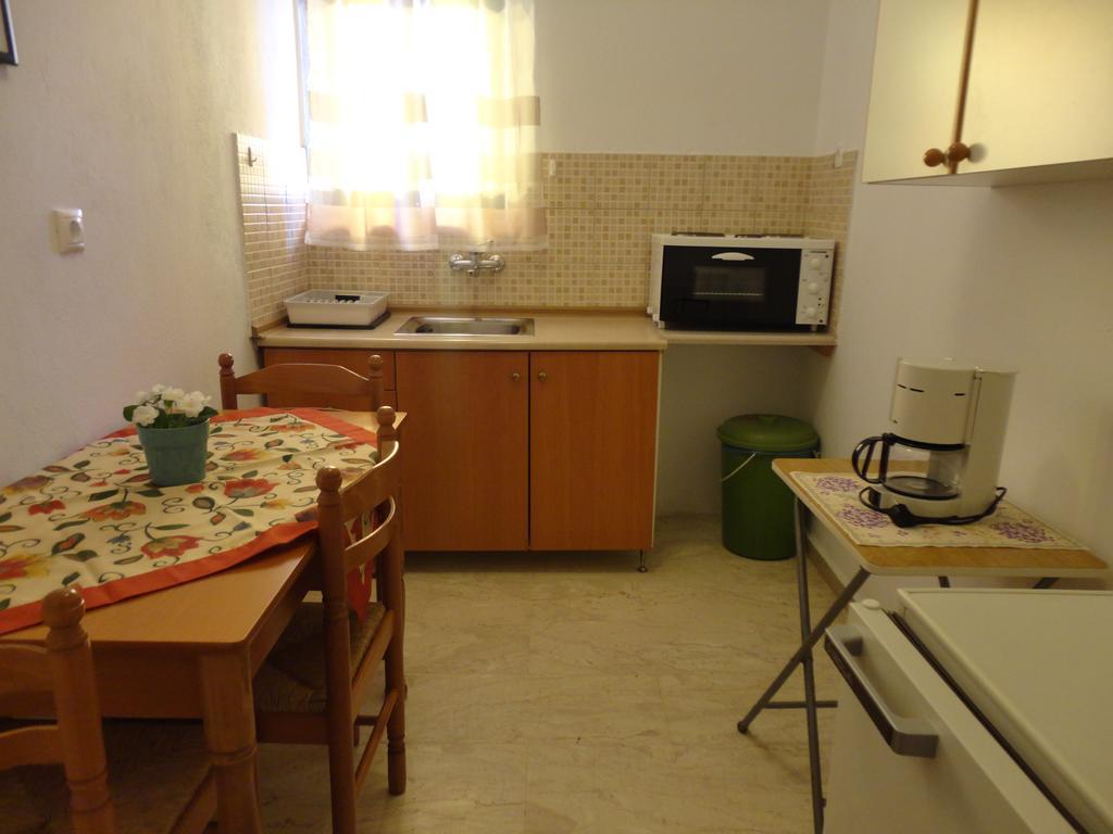 Maik Apartments Metamorfosi  Exterior photo