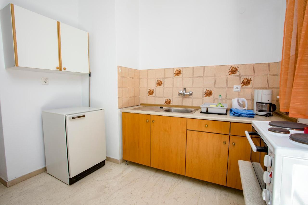 Maik Apartments Metamorfosi  Exterior photo